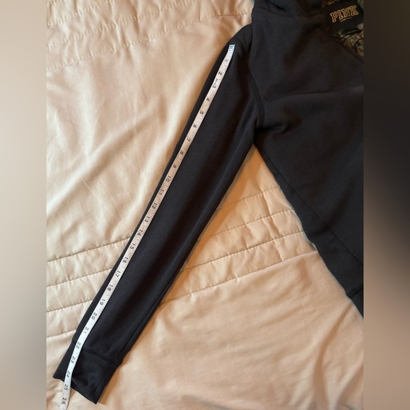 Y2K vintage Victoria's Secret Black Hoodie fur lined with Glitter Accents - Picture 7 of 8